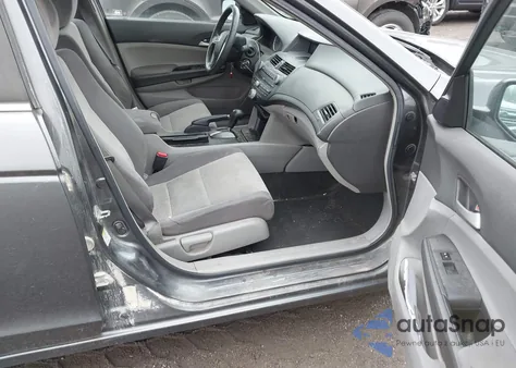 2009 Honda Accord 2.4 Lx из США, поврежденный, VIN 1HGCP26399A002702